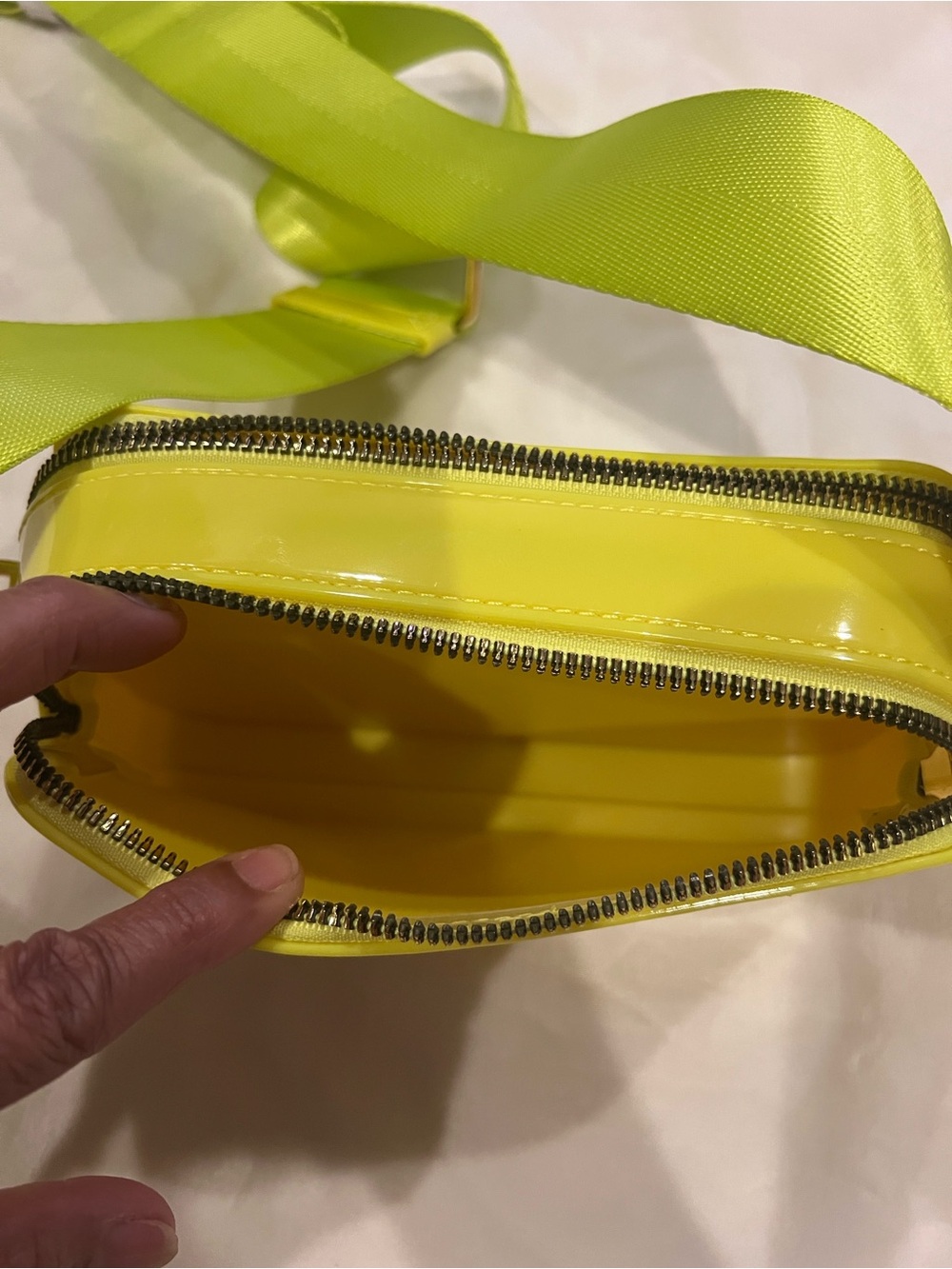 Caleesa Neon Yellow Patent Vegan Crossbody Bag - Picture 4 of 9